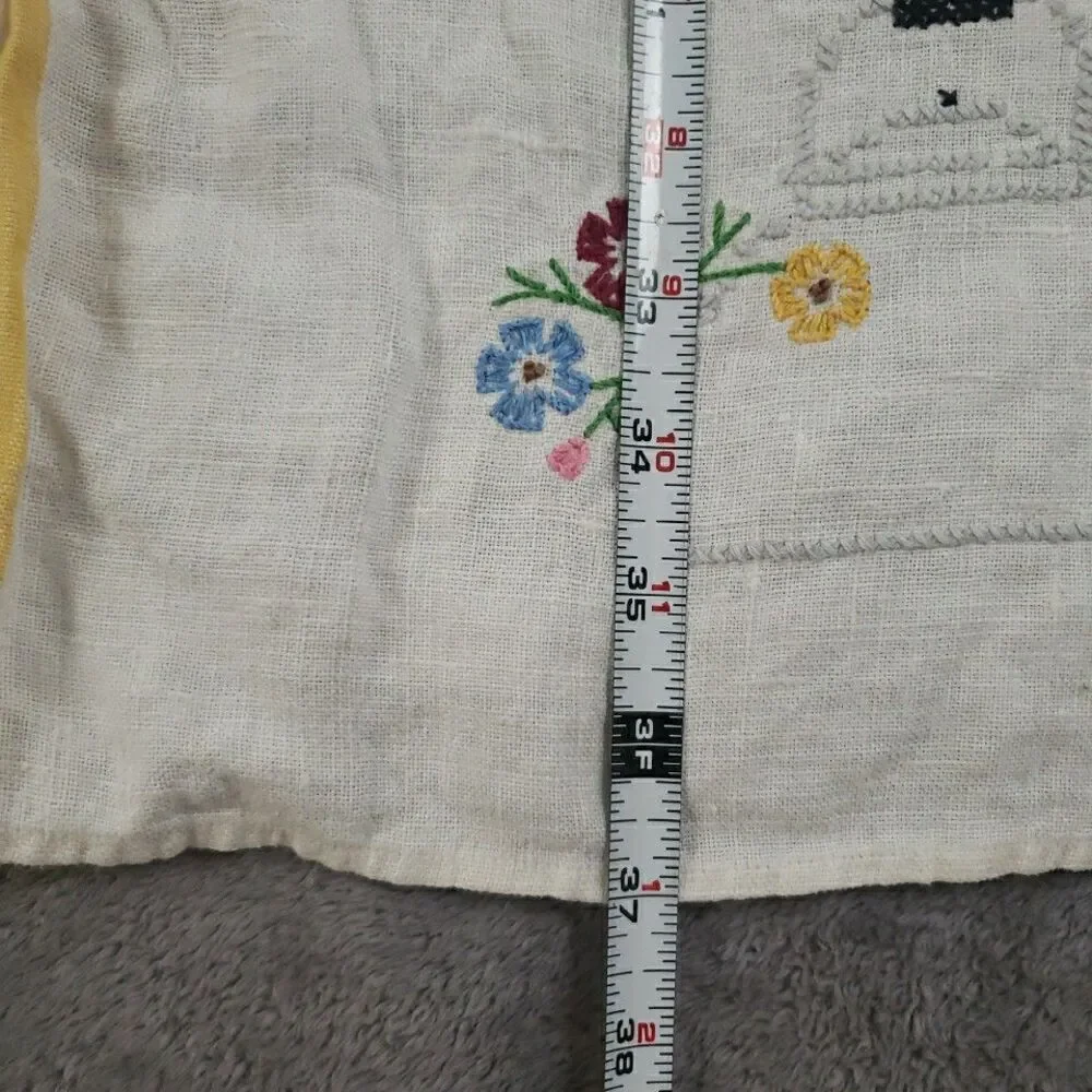 Vintage 6 Bread Tea Towels Embroidered 37